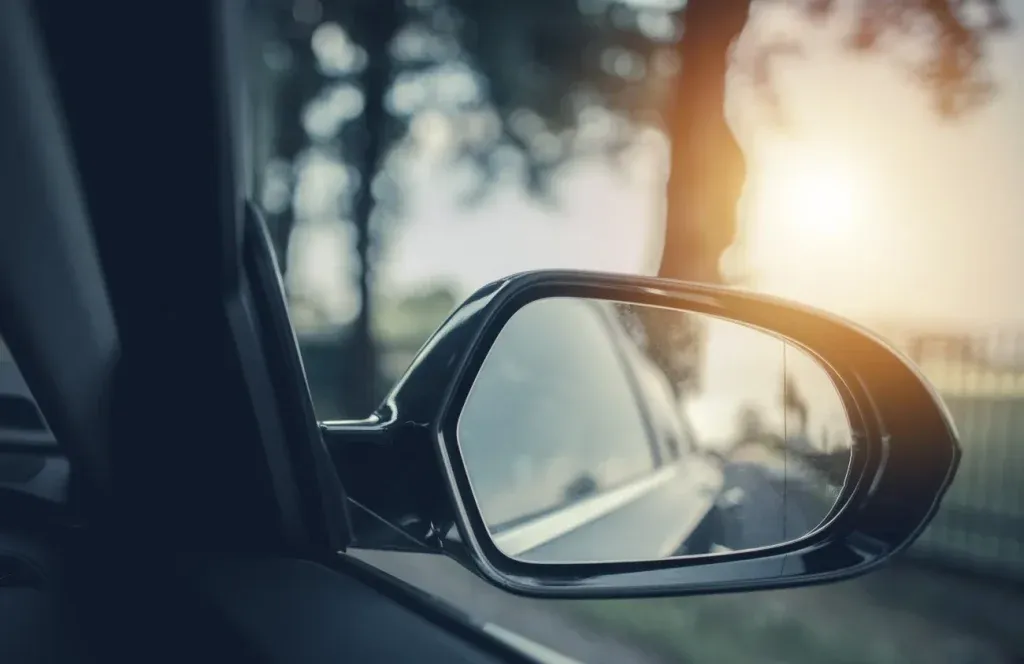 Car mirrors: A quick guide to safe, clear visibility